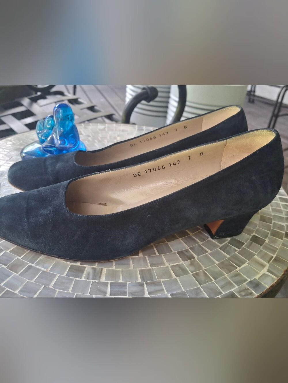 Salvatore Ferragamo Navy Suede Low Heel Pumps - Women